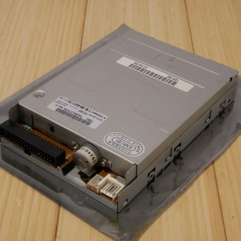 Samsung TriGem SFD-321B 3.5 inch Internal Floppy Drive FDD - Tested & Working 32